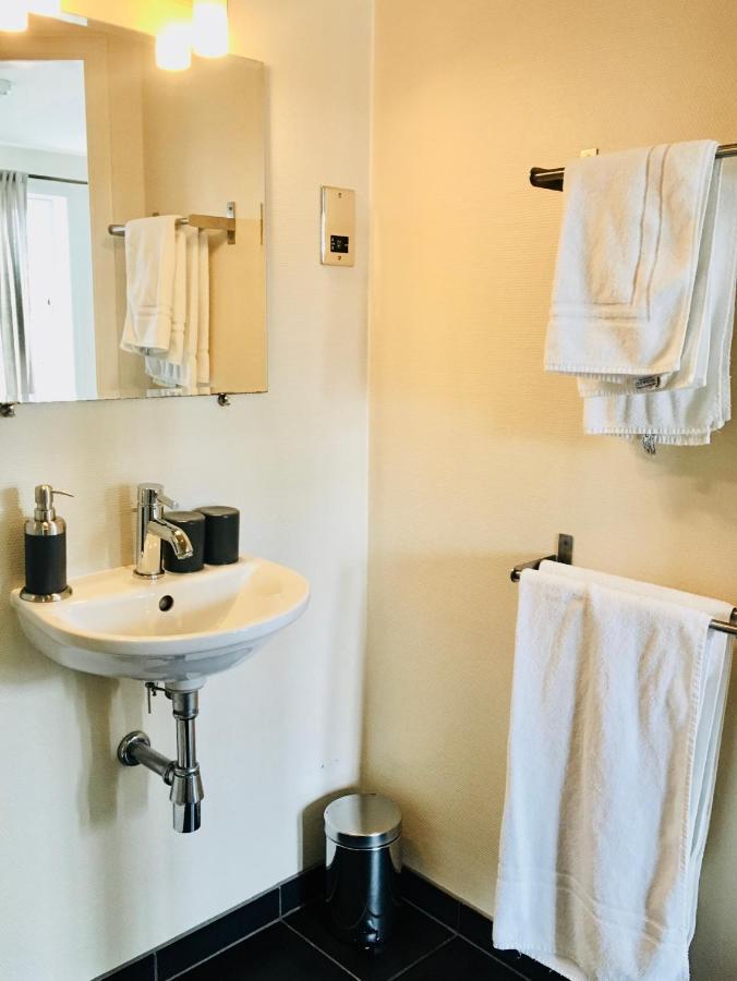 Thornhill Inn Экстерьер фото