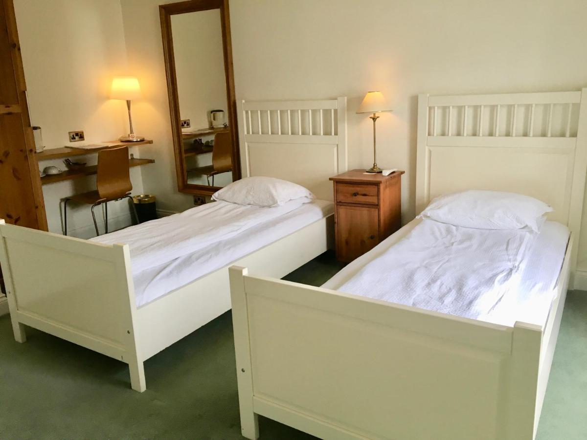 Thornhill Inn Экстерьер фото